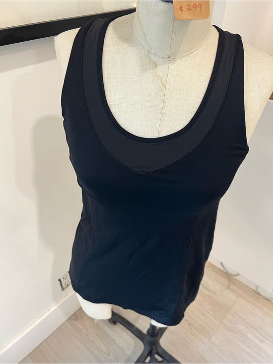 lululemon athletica Tops - lululemon athletica Black Scoop Neck Performance Tank